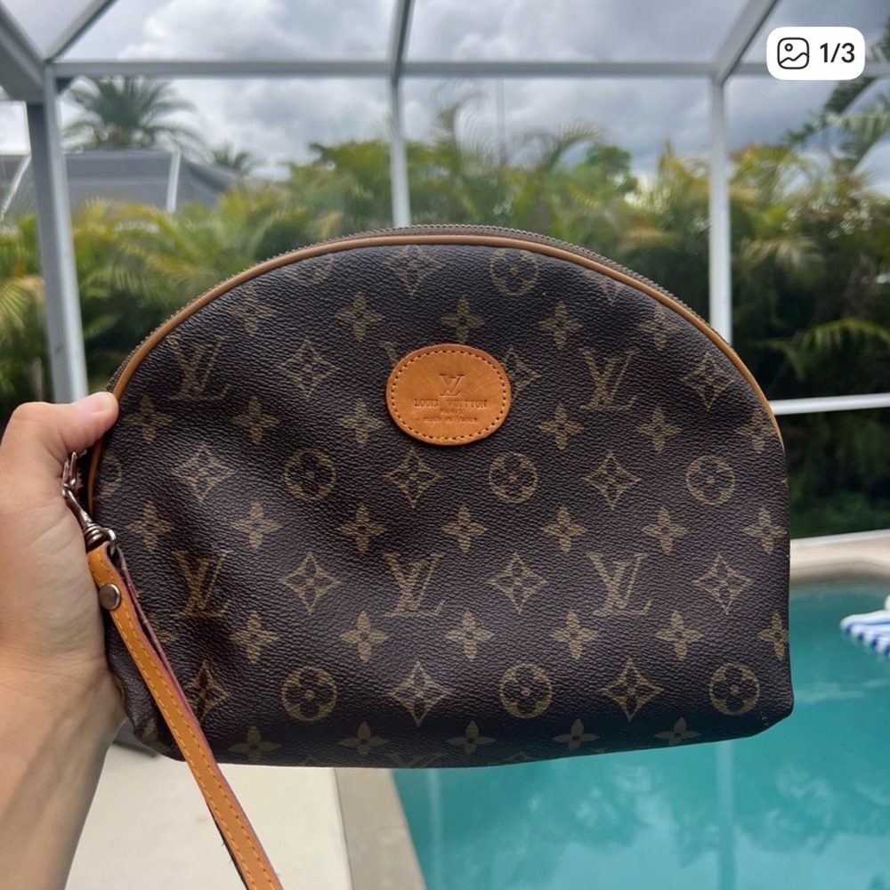 Louis Vuitton Monogram Cosmetic Pouch Toiletry Bag Authentic Vintage